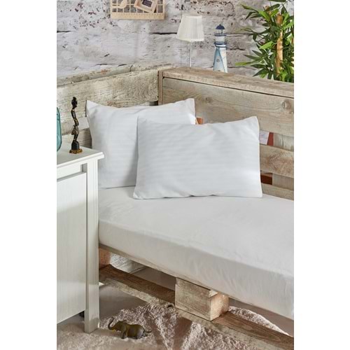 Komfort Home Bebek Çizgili Pamuk Saten Yastık Kılıfı 35x45 Cm (2 Adet)